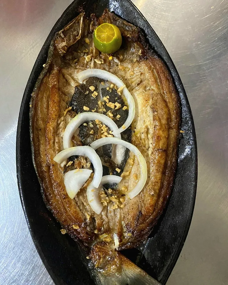 Sizzling Bangus (Whole)