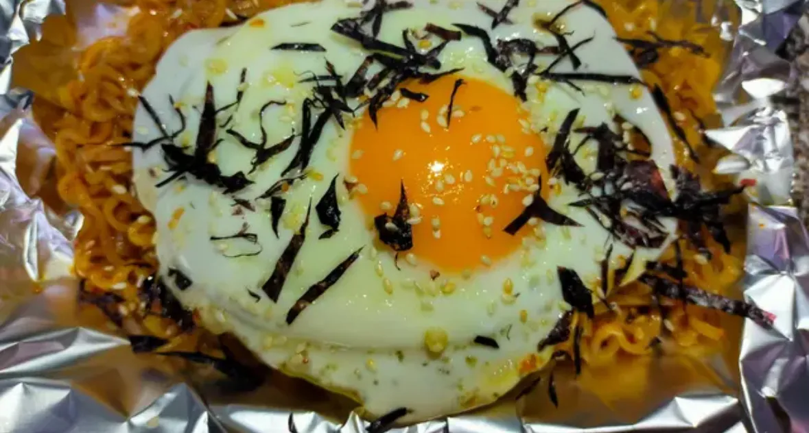 Bulgogi fried noodles with egg