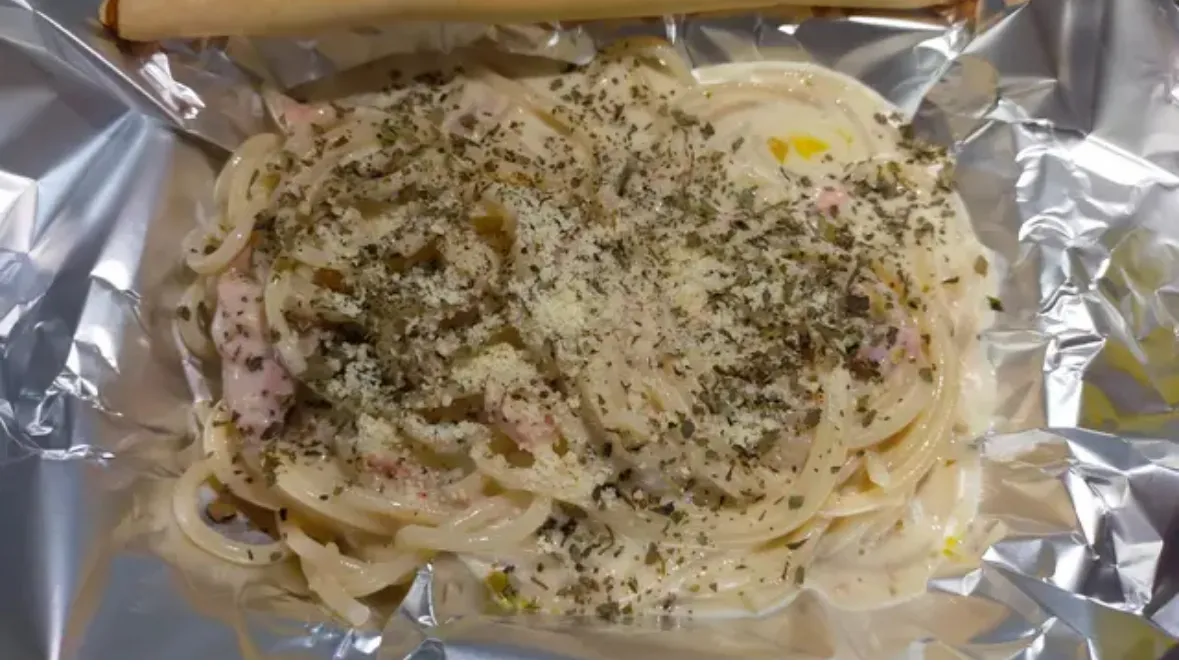 Tuna alfredo pasta