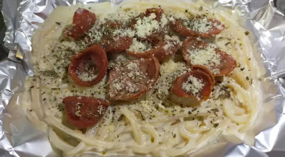 Hungarian alfredo pasta