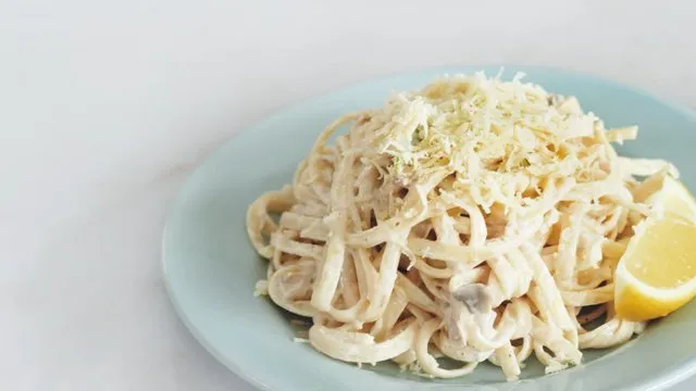 tuna alfredo pasta