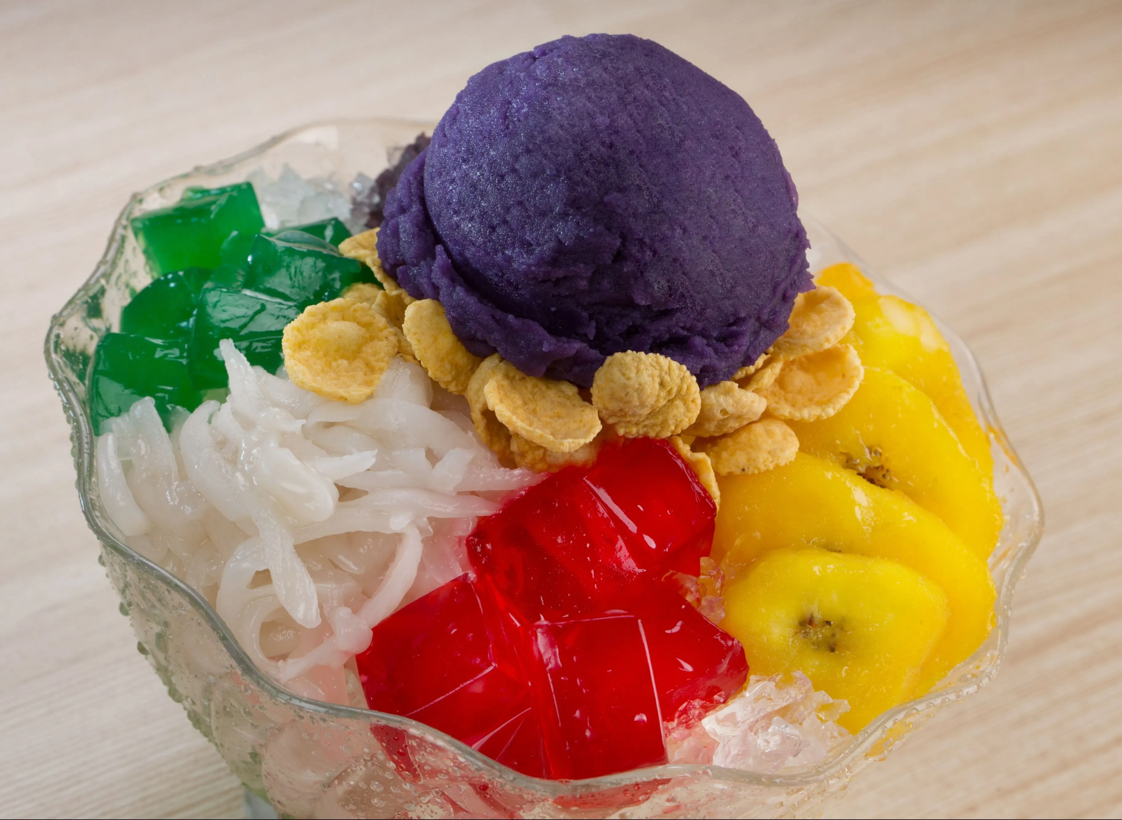Halo-halo